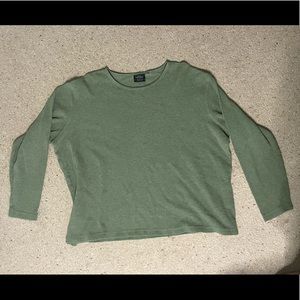 Green long sleeve top